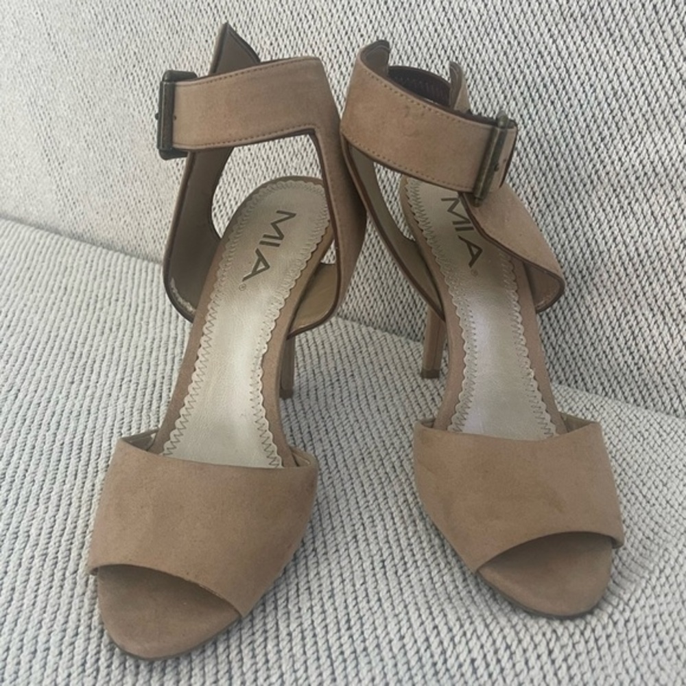MIA Women's Brown Strappy Heels
